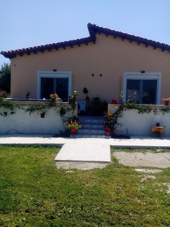 Studios Στουσ Πυργουσ Θερμησ Mytilíni Kültér fotó